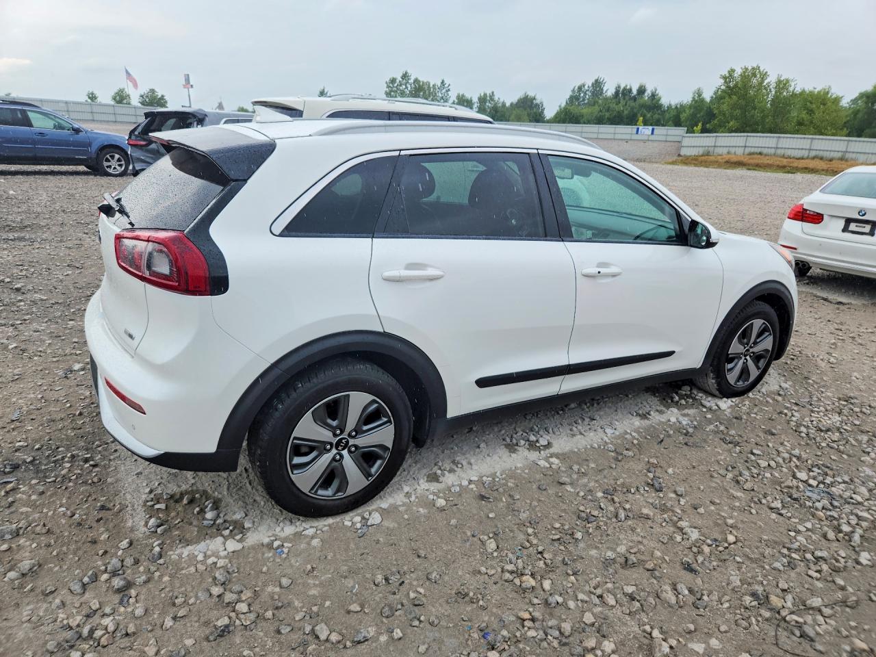 2019 KIA NIRO EX — снимка 3