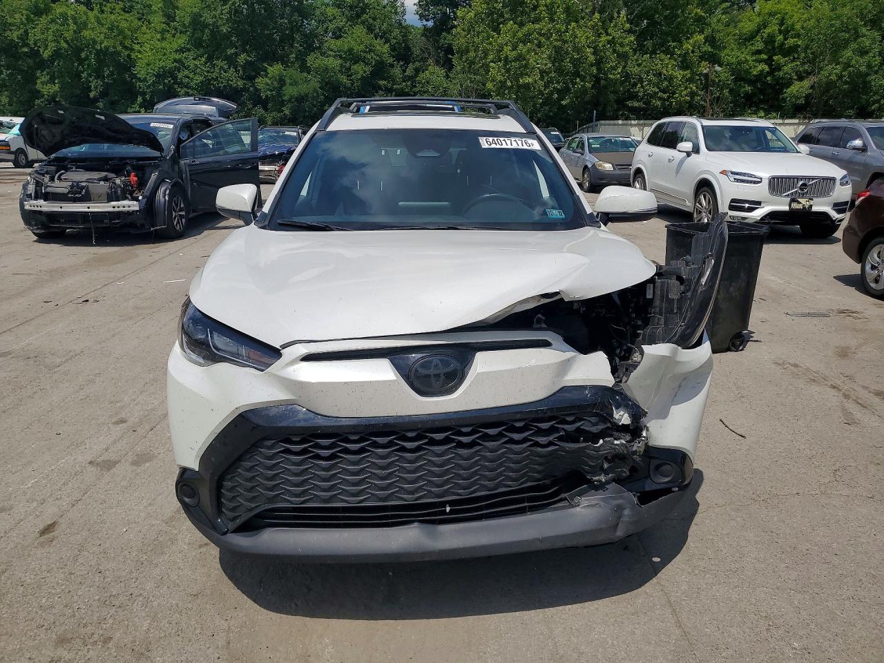 2024 TOYOTA COROLLA CROSS HYBRID SE — снимка 5