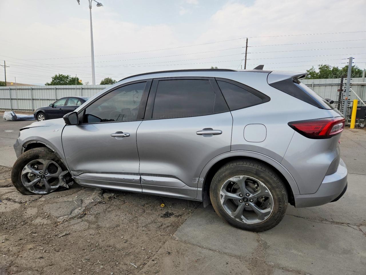 2024 FORD ESCAPE ST LINE — снимка 2