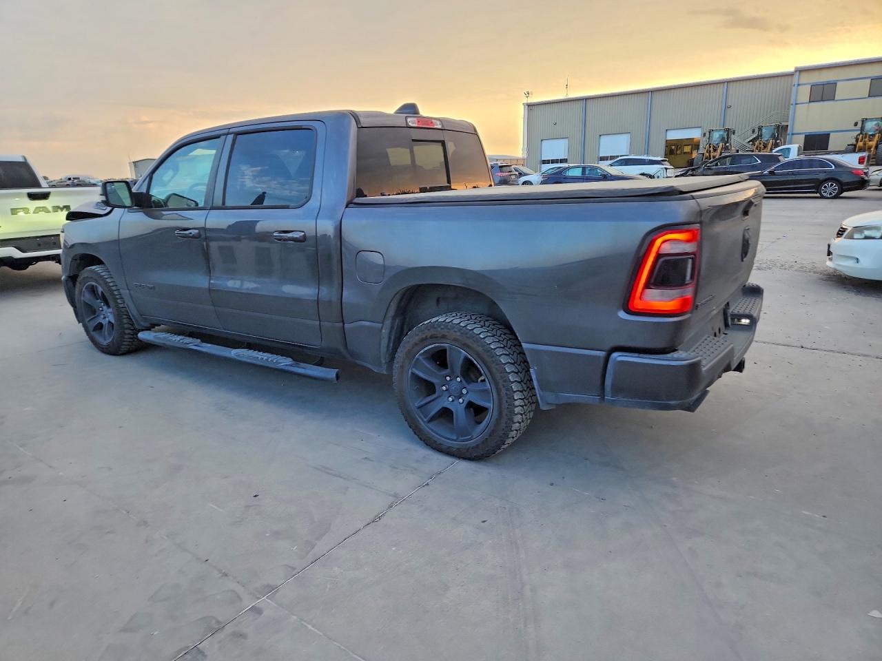 2020 RAM 1500 BIG HORN/LONE STAR — снимка 2