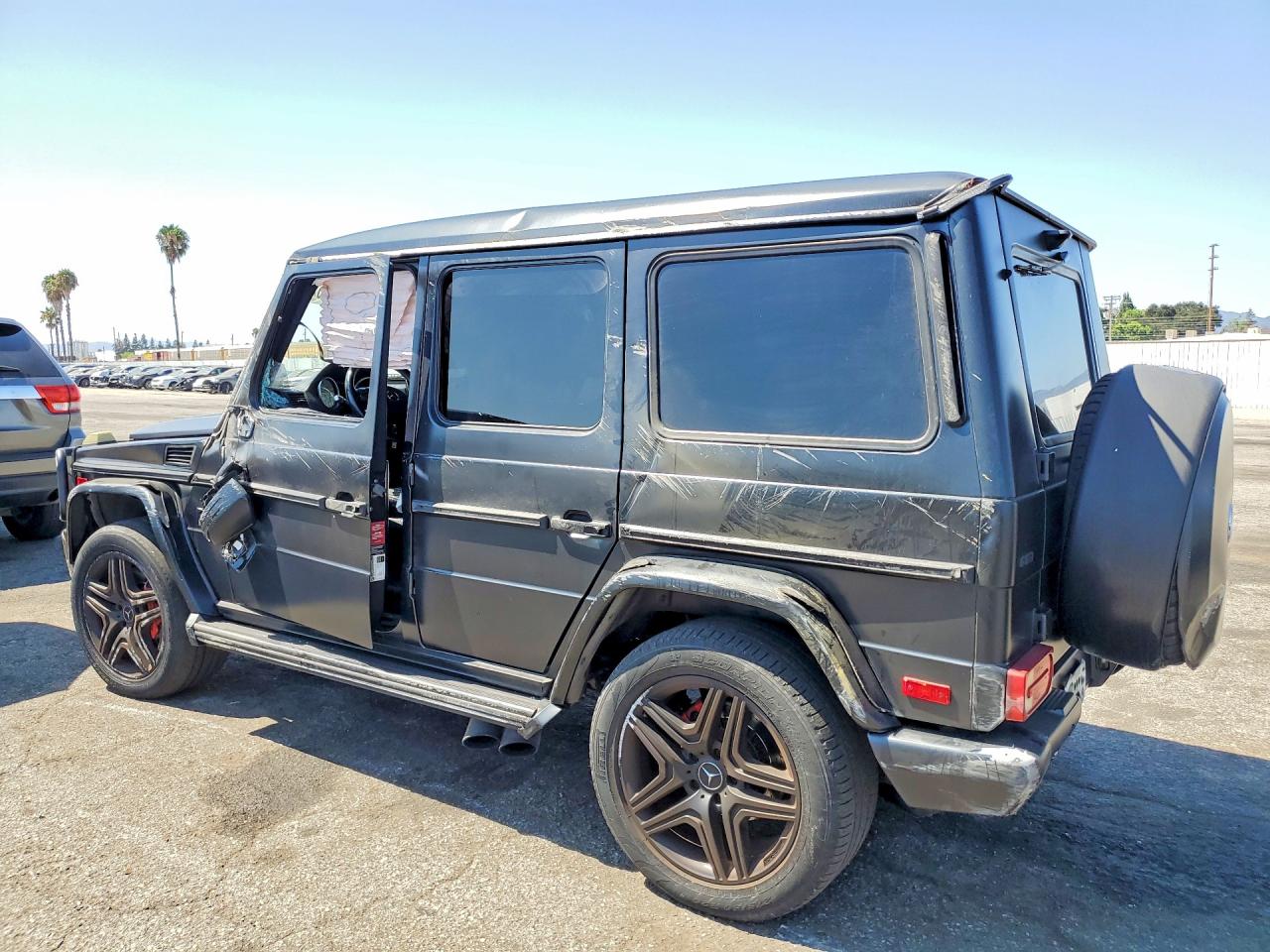 2015 MERCEDES-BENZ G 63 AMG — снимка 2
