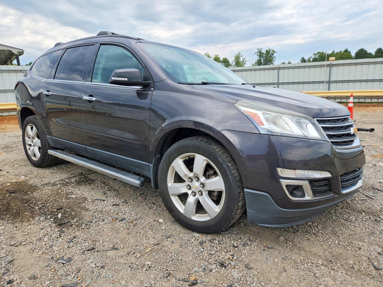 2017 CHEVROLET TRAVERSE LT — снимка 4