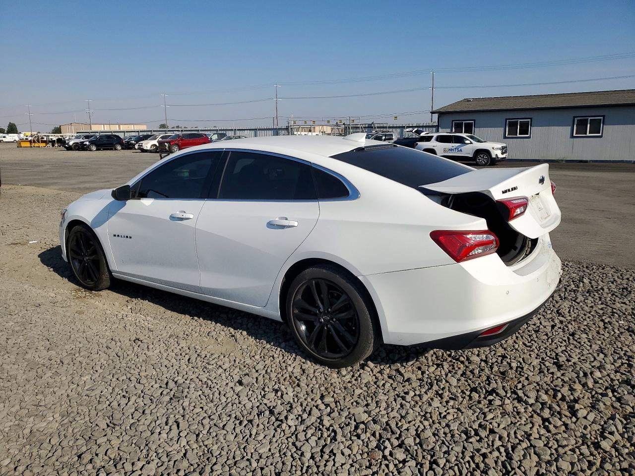 2021 CHEVROLET MALIBU LT — снимка 2