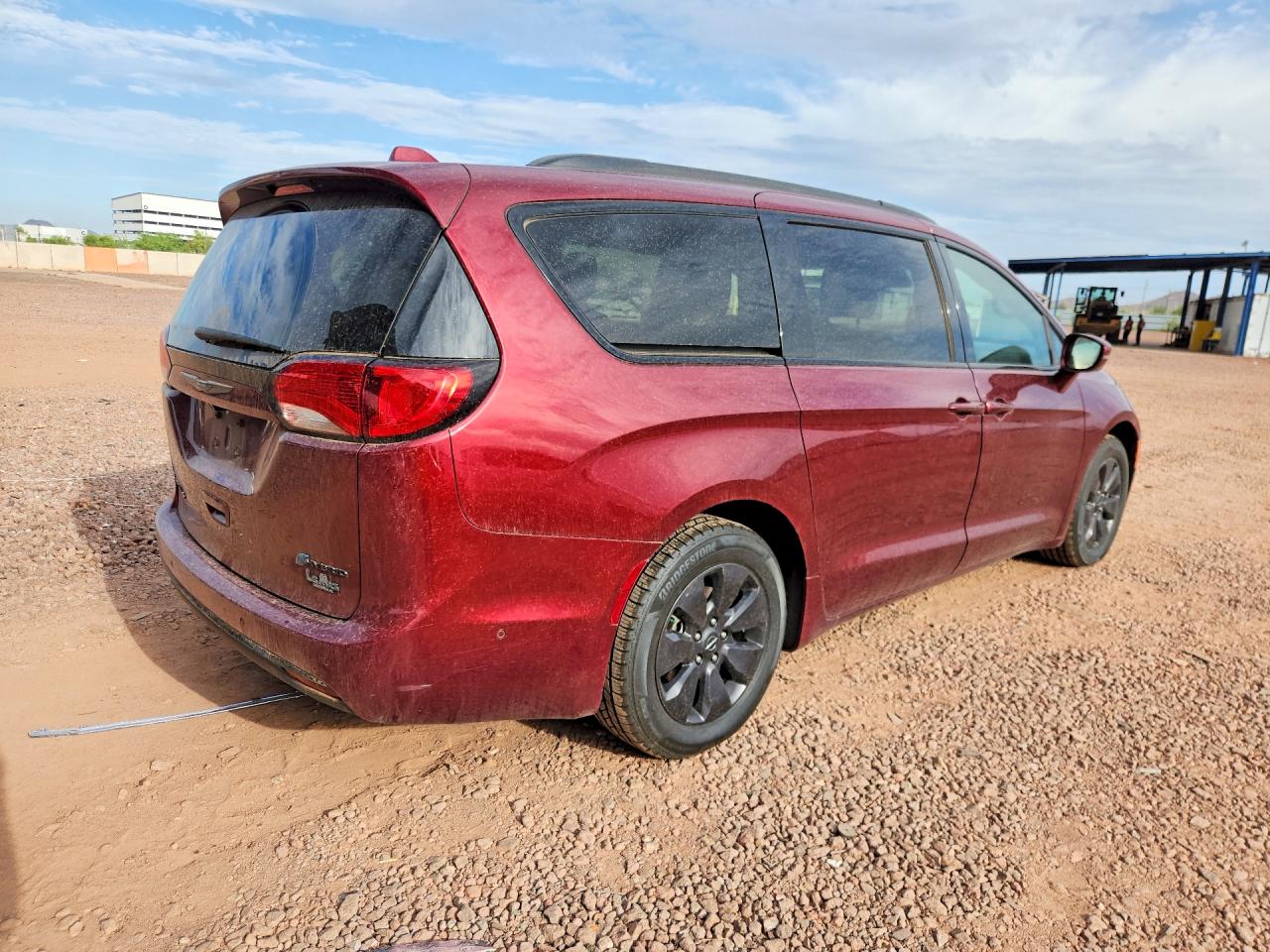 2020 CHRYSLER PACIFICA HYBRID LIMITED — снимка 3