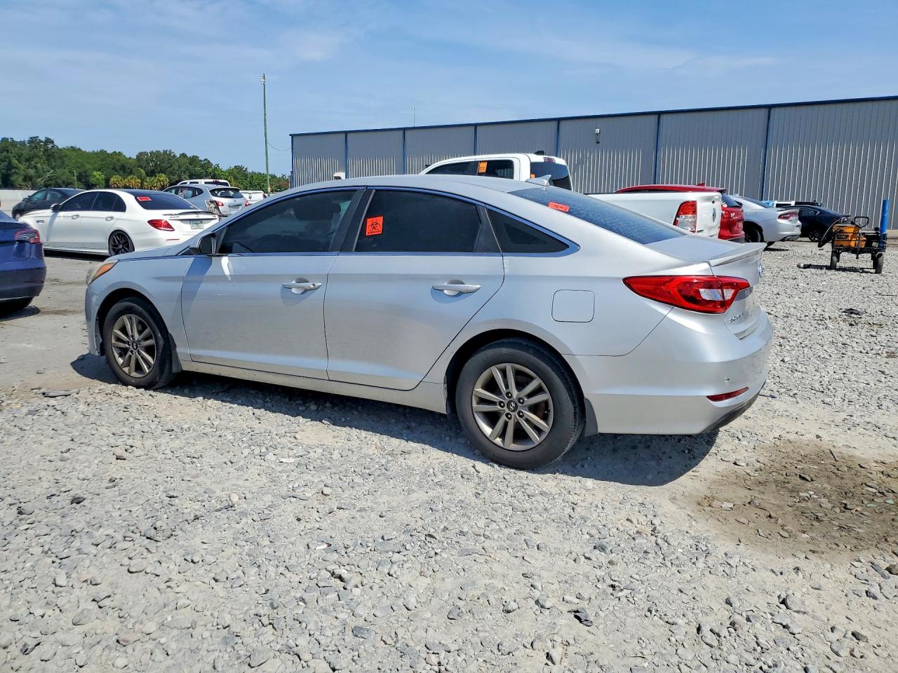 2015 HYUNDAI SONATA SE — снимка 2