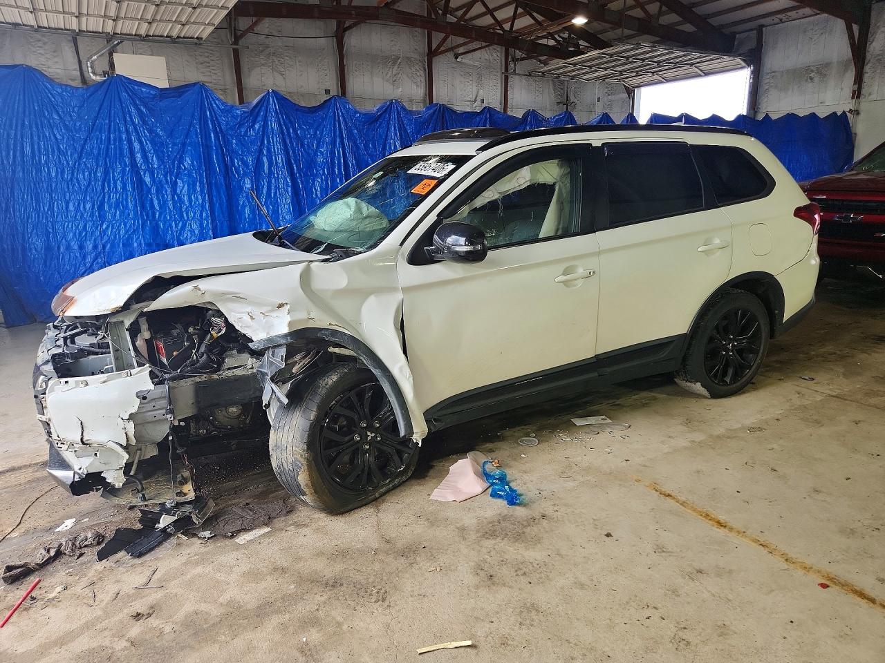2018 MITSUBISHI OUTLANDER SE