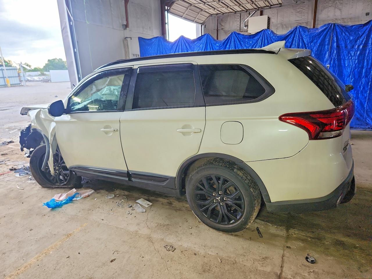 2018 MITSUBISHI OUTLANDER SE — снимка 2