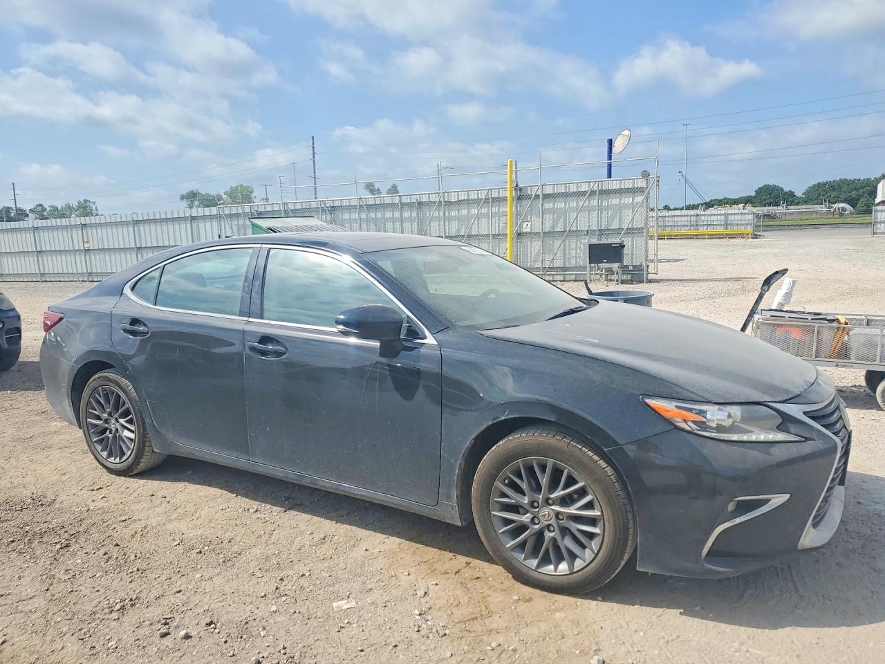 2018 LEXUS ES 350 — снимка 4