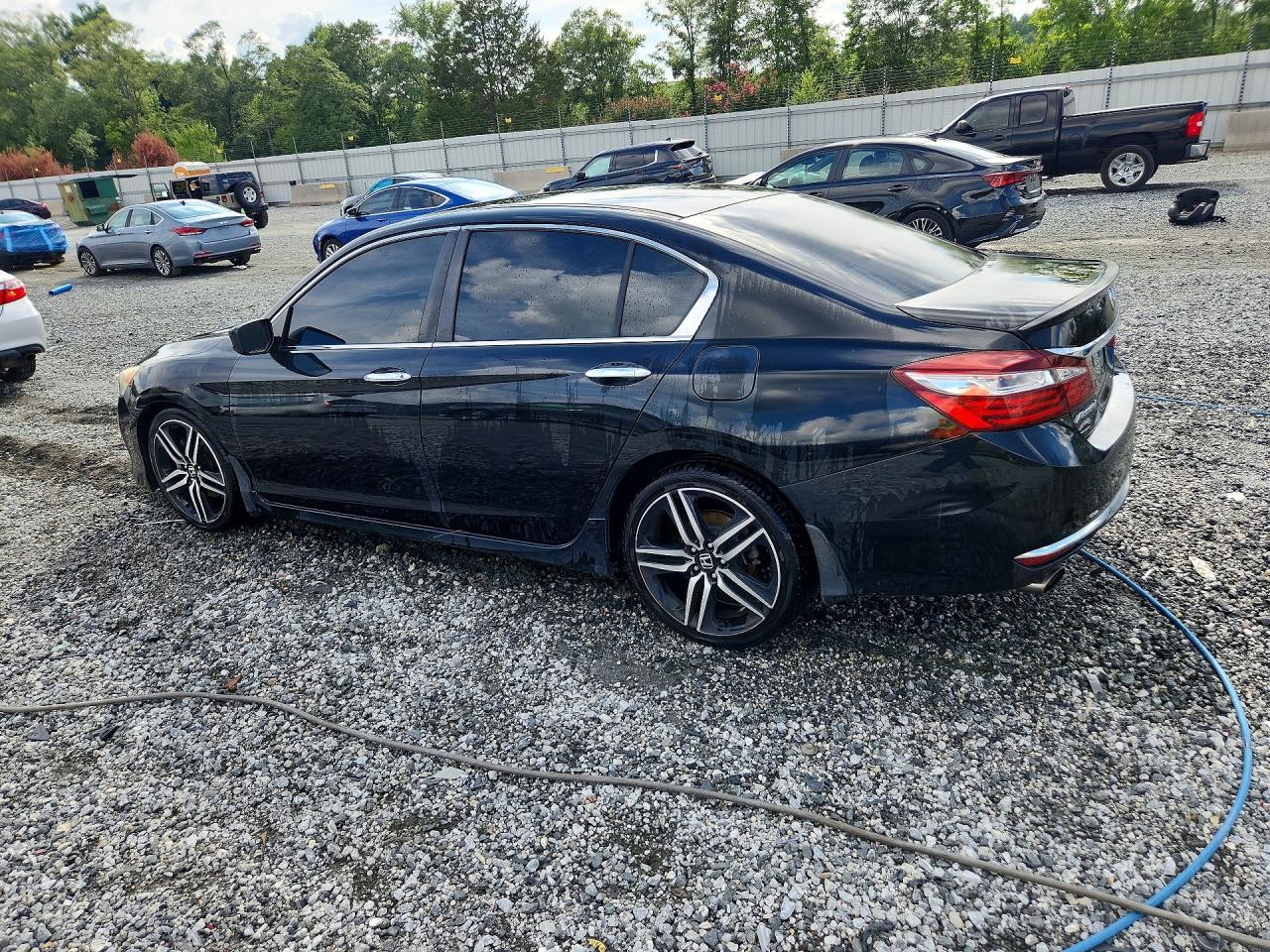 2017 HONDA ACCORD SPORT — снимка 2
