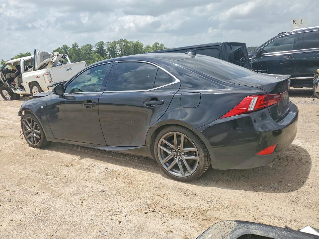 2016 LEXUS IS 200T — снимка 2