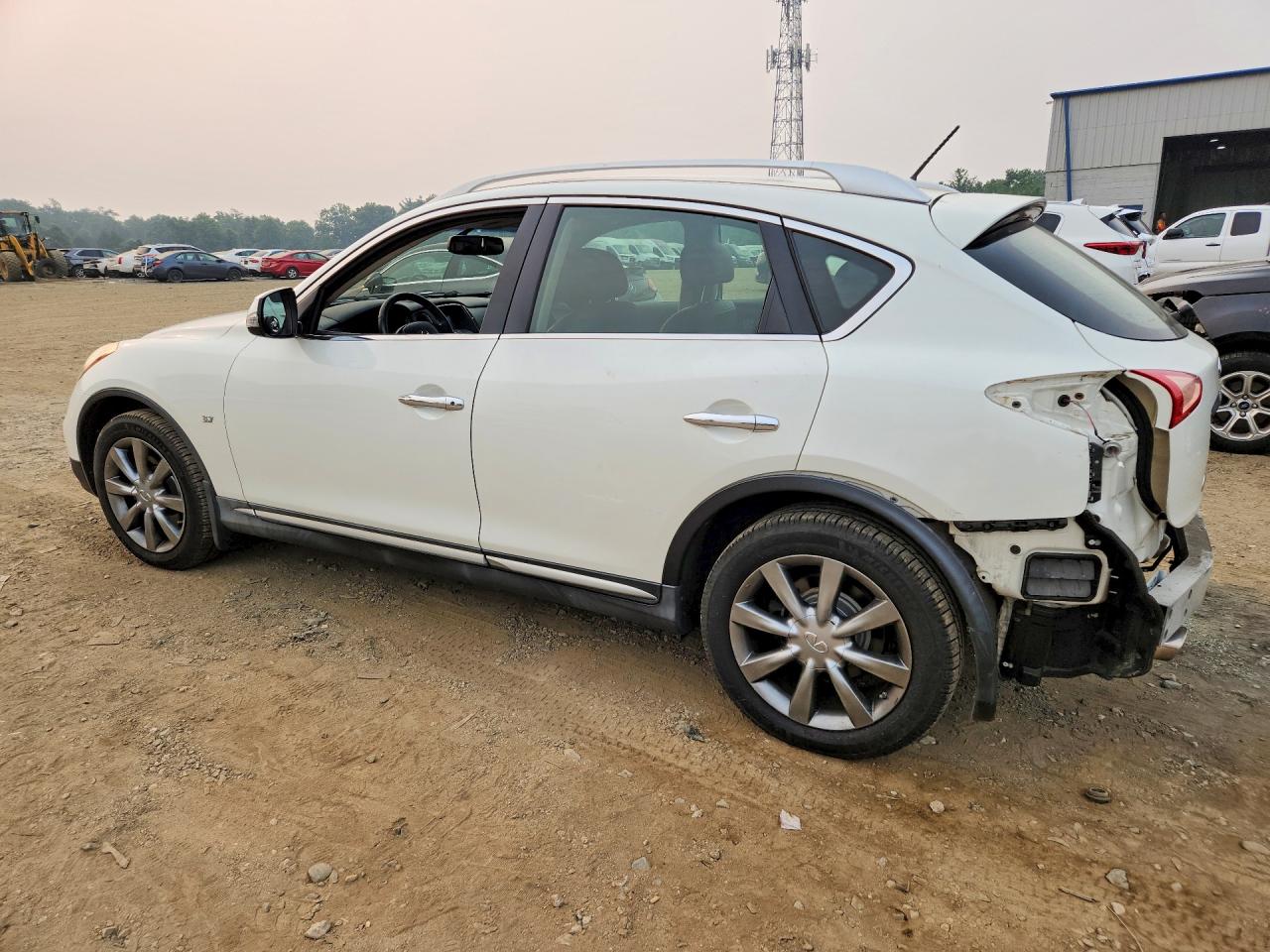 2016 INFINITI QX50 BASE — снимка 2