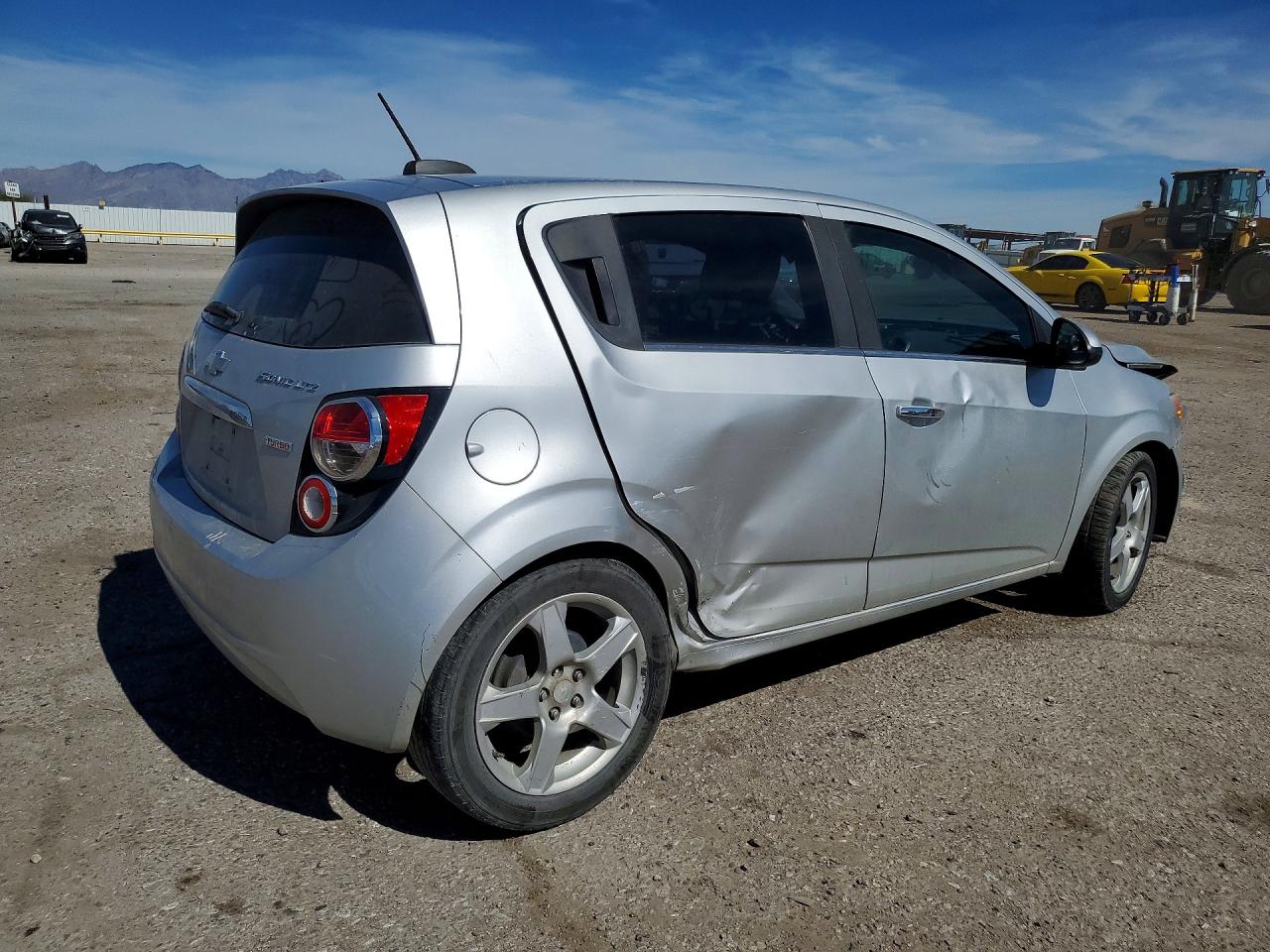 2015 CHEVROLET SONIC LTZ — снимка 3