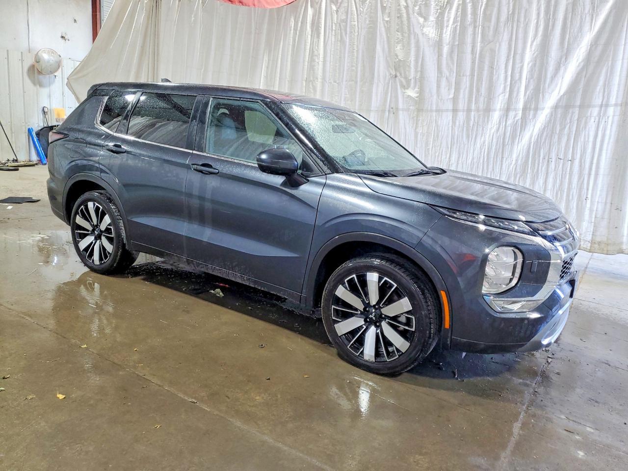 2025 MITSUBISHI OUTLANDER SE — снимка 4