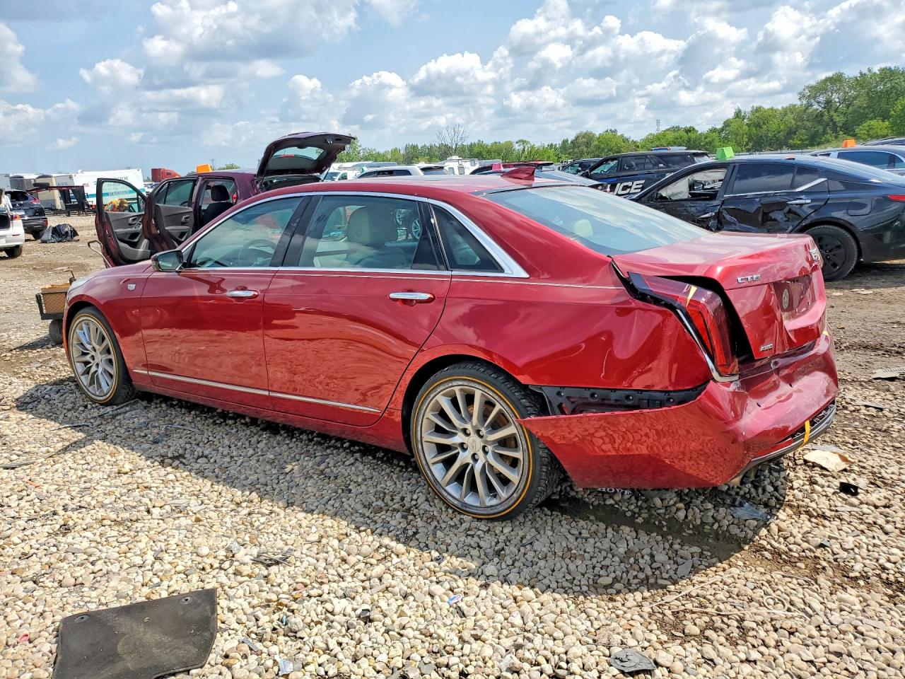 2018 CADILLAC CT6 — снимка 2