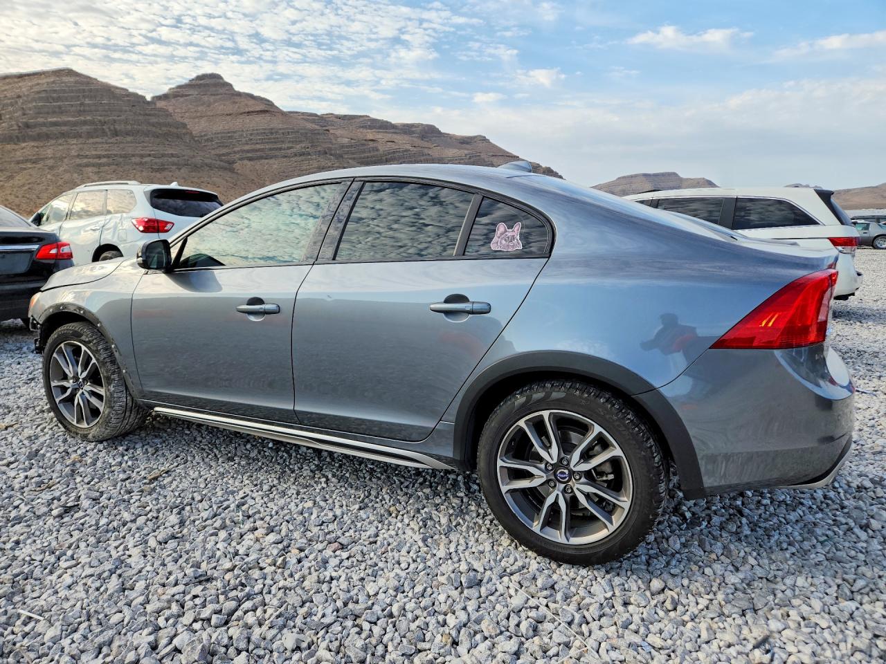 2016 VOLVO S60 CROSS COUNTRY T5 — снимка 2