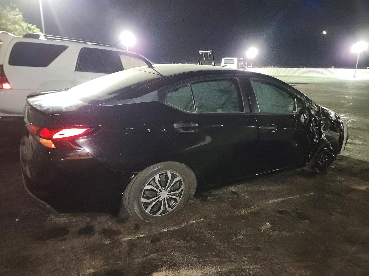 2020 NISSAN VERSA S — снимка 3