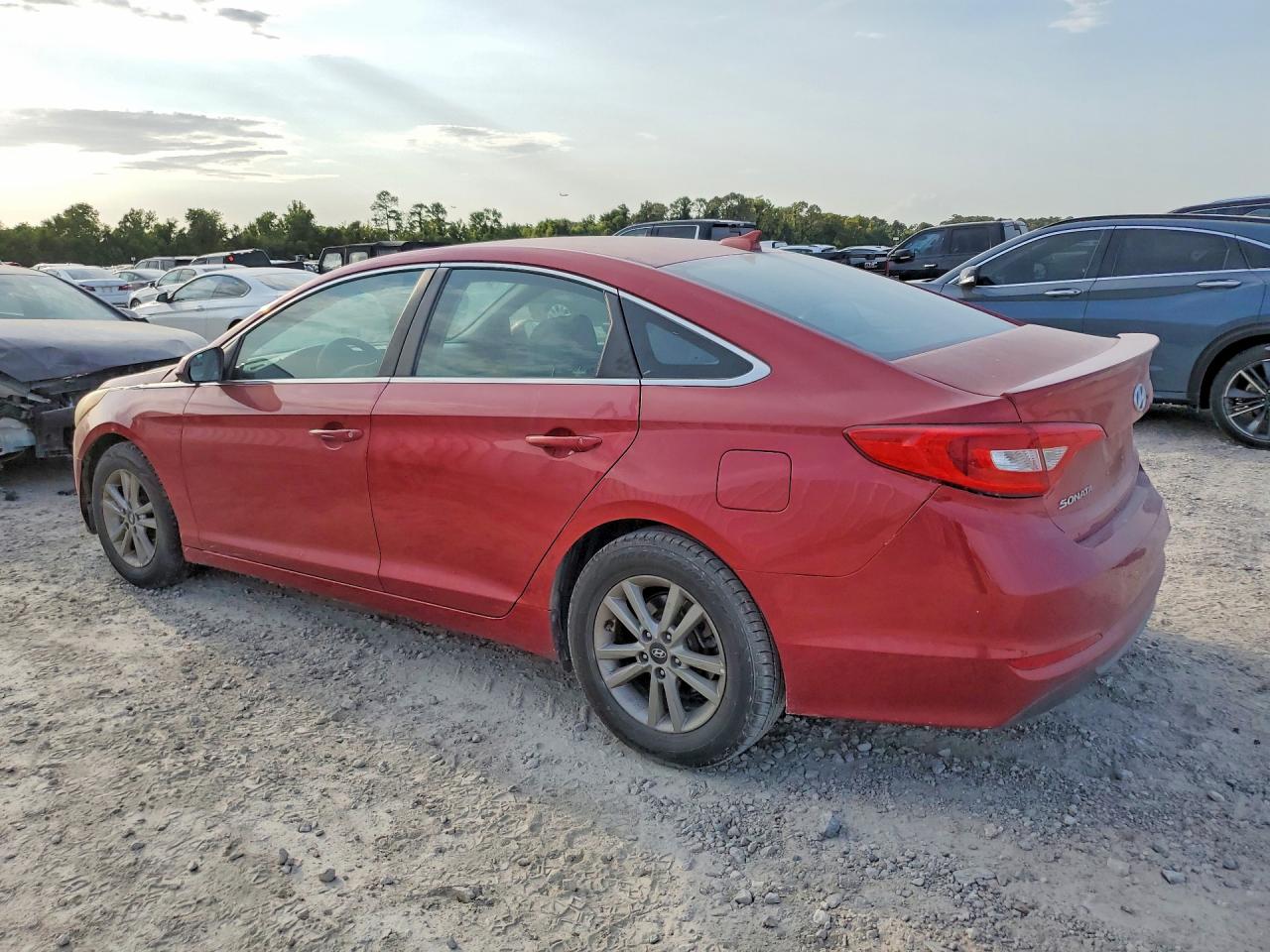 2017 HYUNDAI SONATA SE — снимка 2
