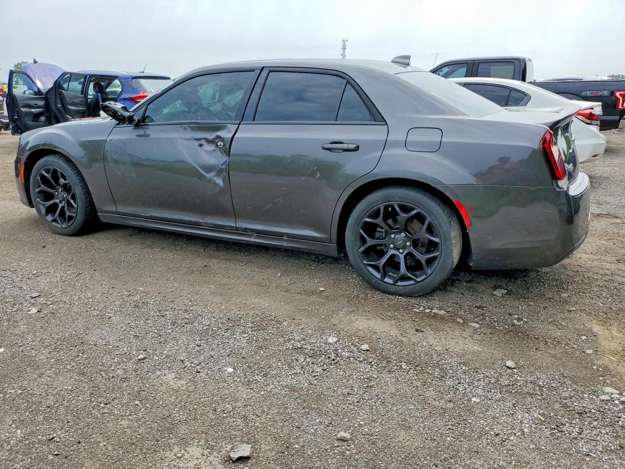 2019 CHRYSLER 300 S — снимка 2