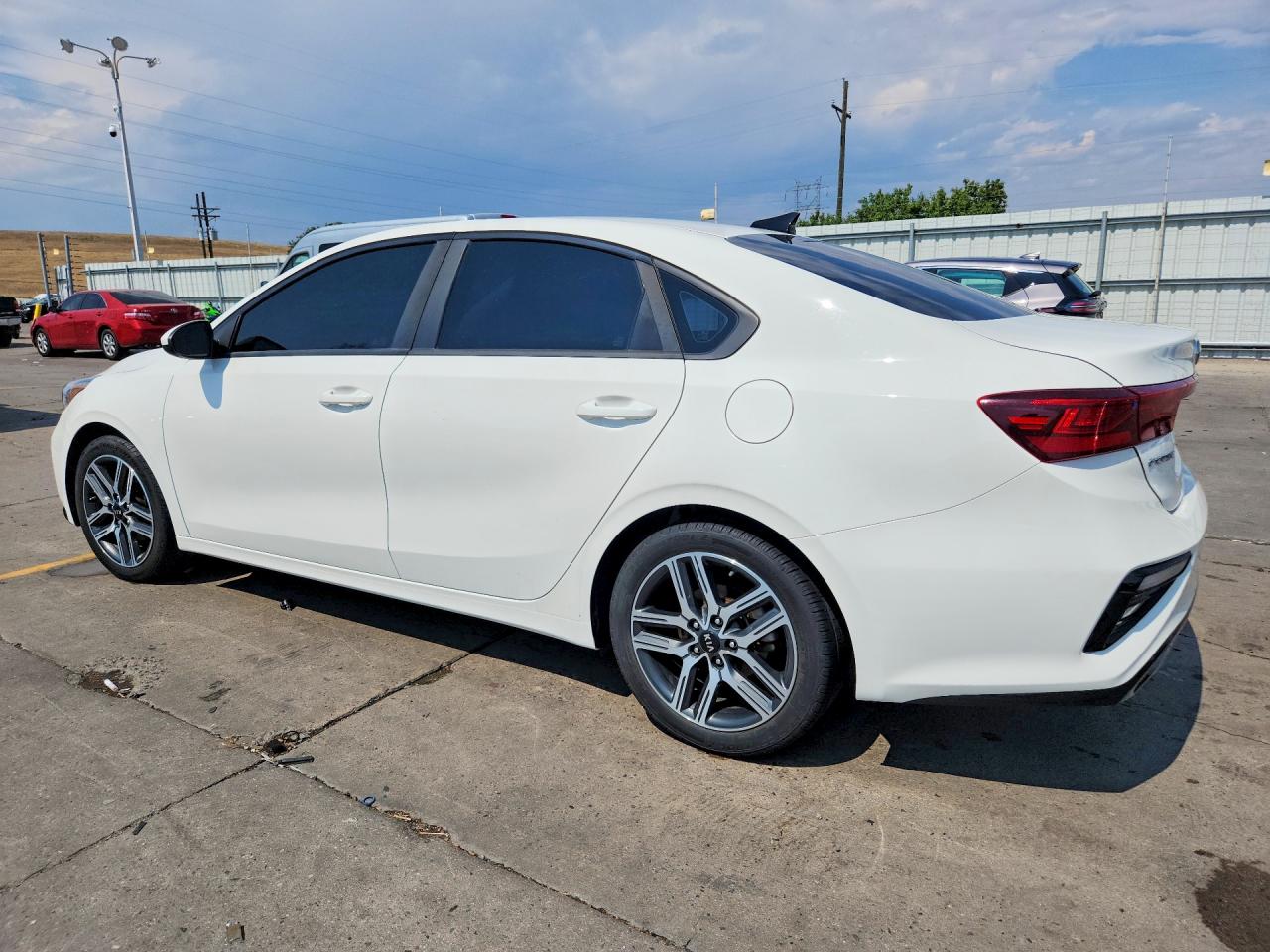 2019 KIA FORTE S — снимка 2