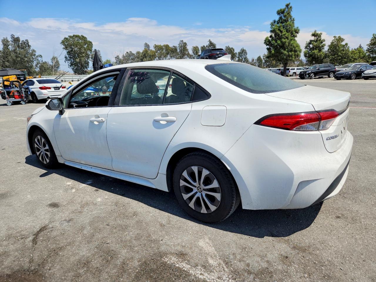 2022 TOYOTA COROLLA LE — снимка 2
