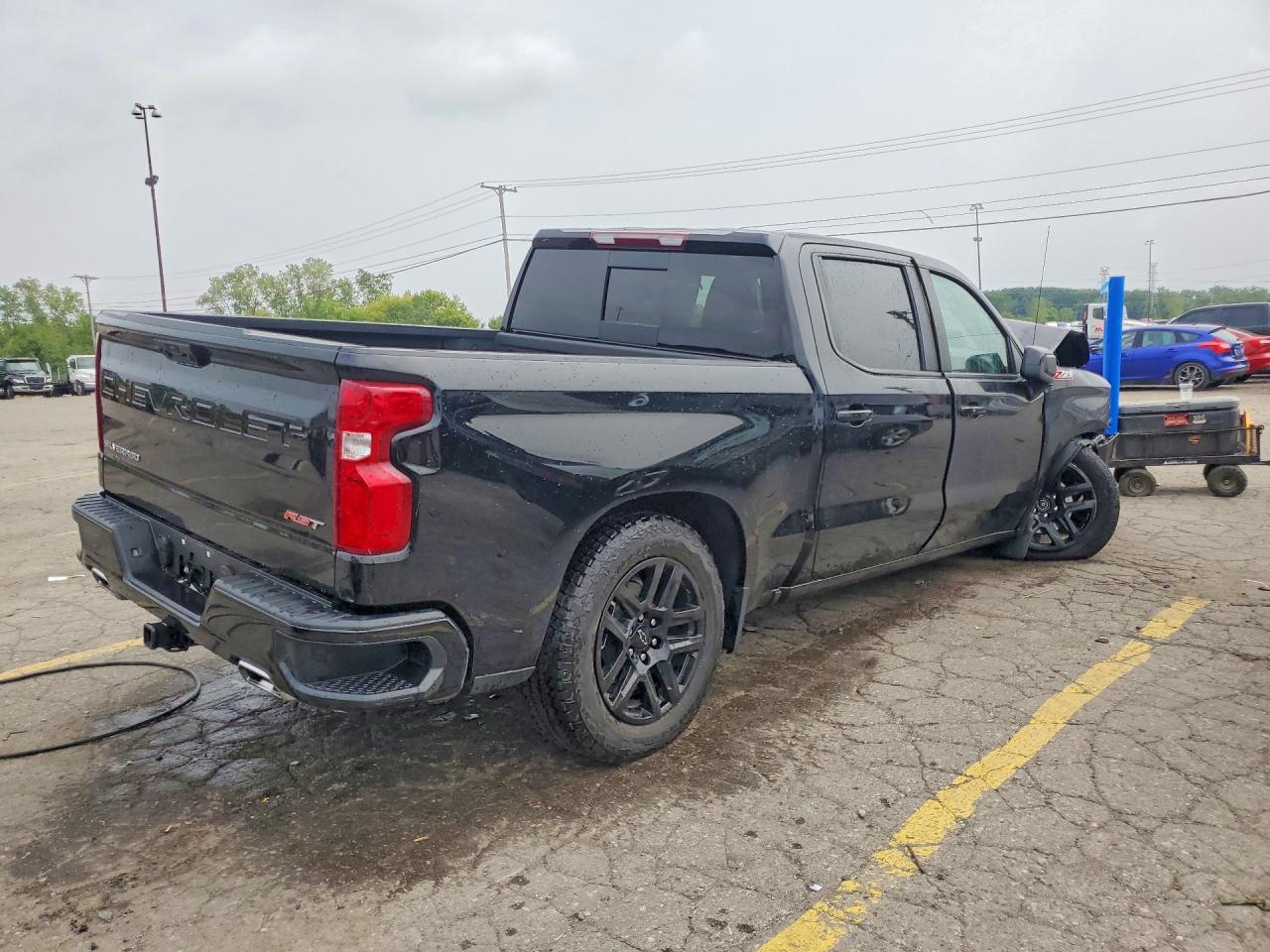 2026 CHEVROLET SILVERADO K1500 RST — снимка 3