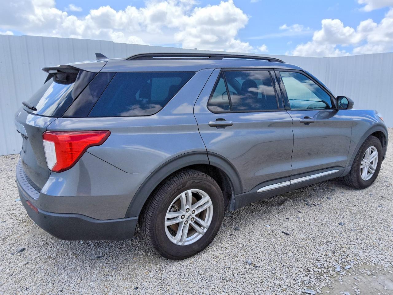 2022 FORD EXPLORER XLT — снимка 3
