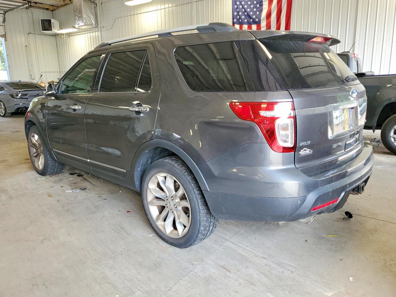 2015 FORD EXPLORER XLT — снимка 2