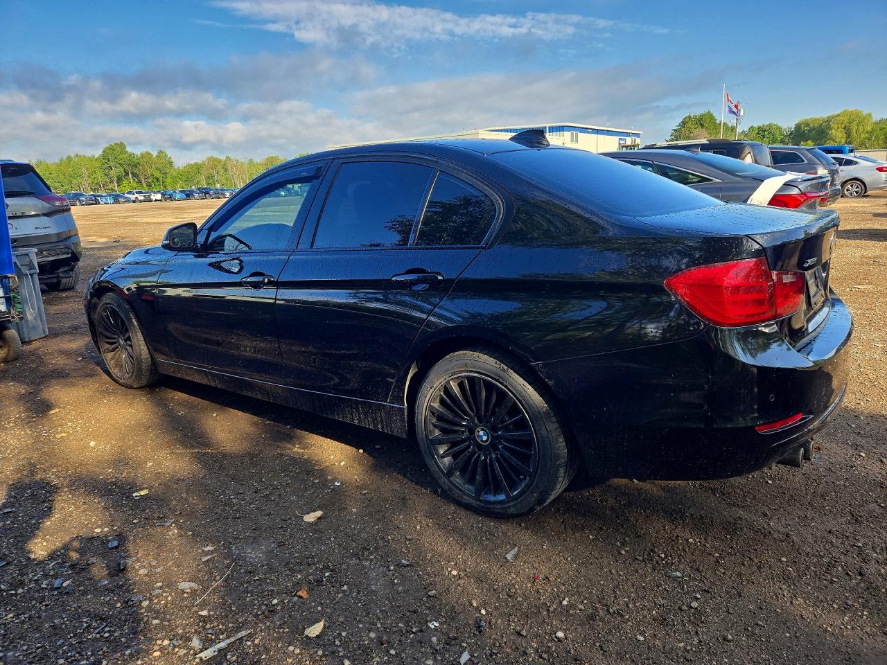 2014 BMW 328 XI — снимка 2