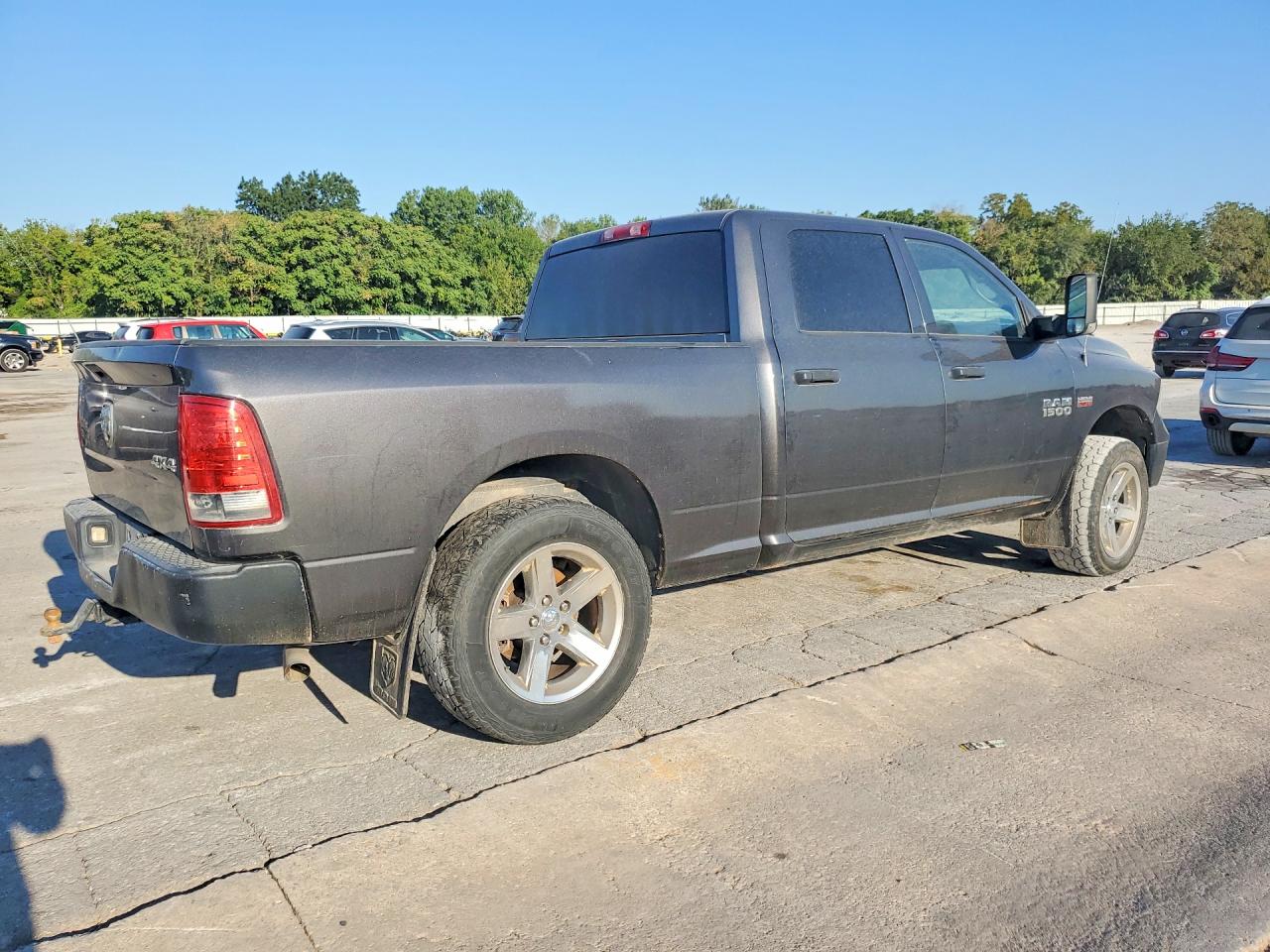 2015 RAM 1500 ST — снимка 3