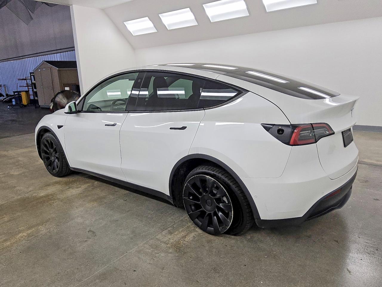 2022 TESLA MODEL Y — снимка 2