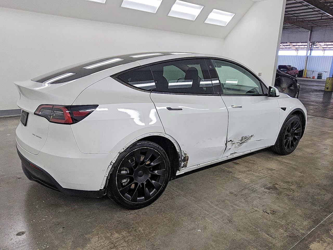 2022 TESLA MODEL Y — снимка 3