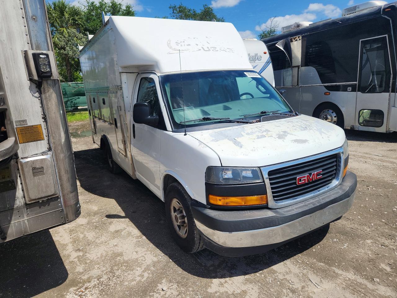 2018 GMC SAVANA — снимка 4