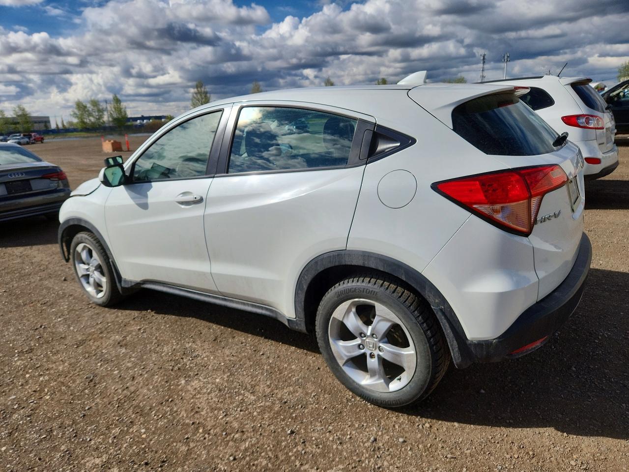2016 HONDA HR-V LX — снимка 2