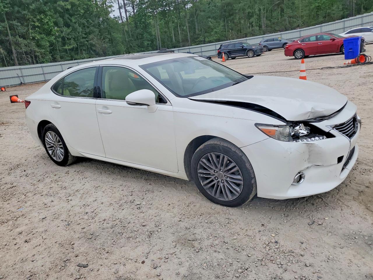 2013 LEXUS ES 350 — снимка 4