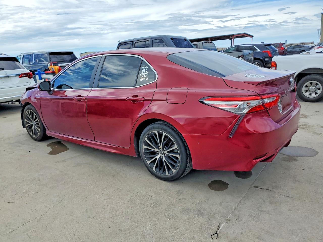 2018 TOYOTA CAMRY SE — снимка 2