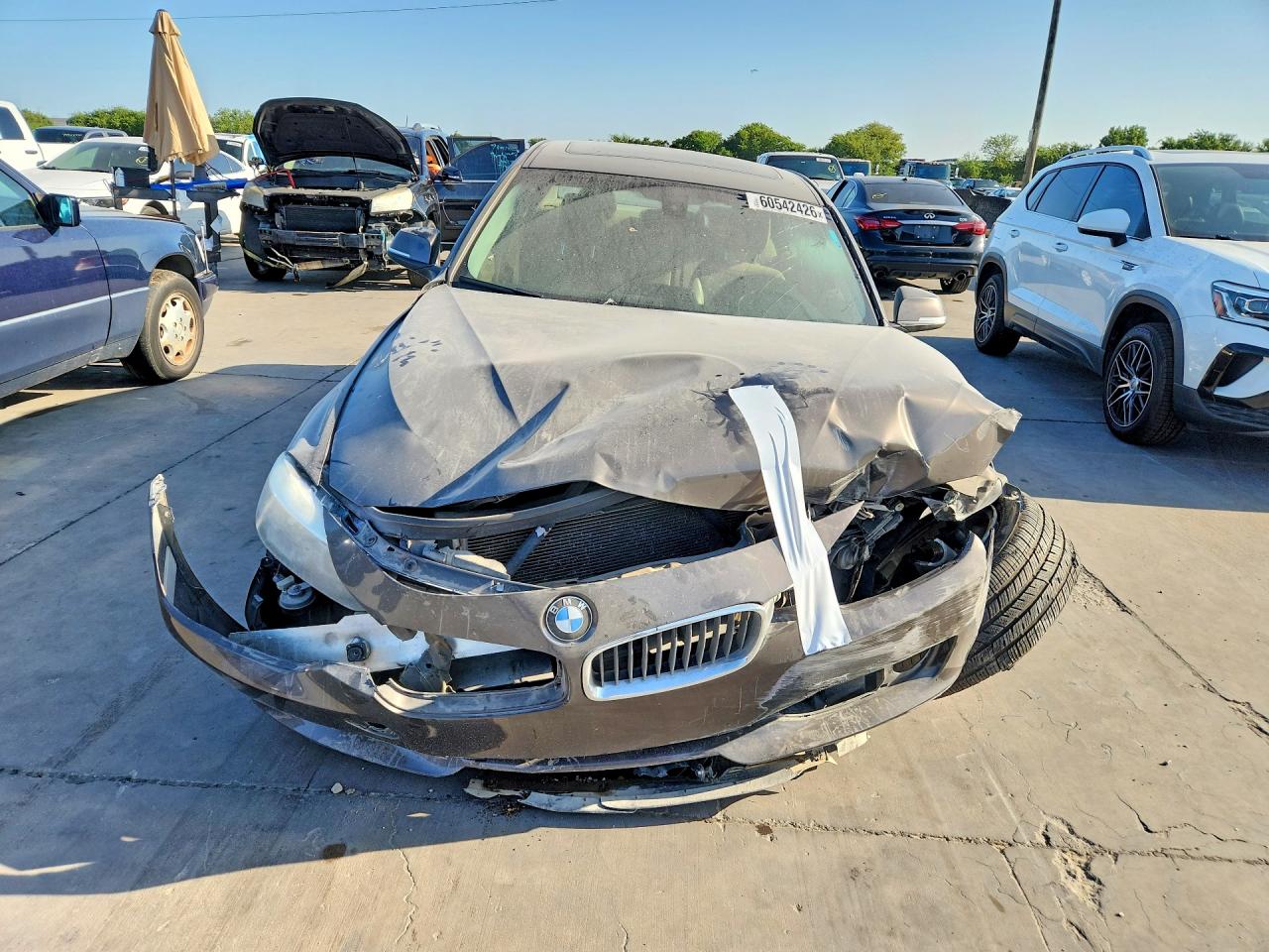 2014 BMW 320 I — снимка 5