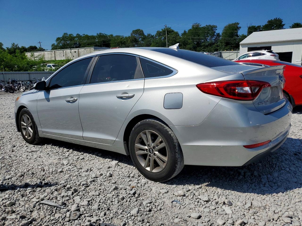 2015 HYUNDAI SONATA SE — снимка 2