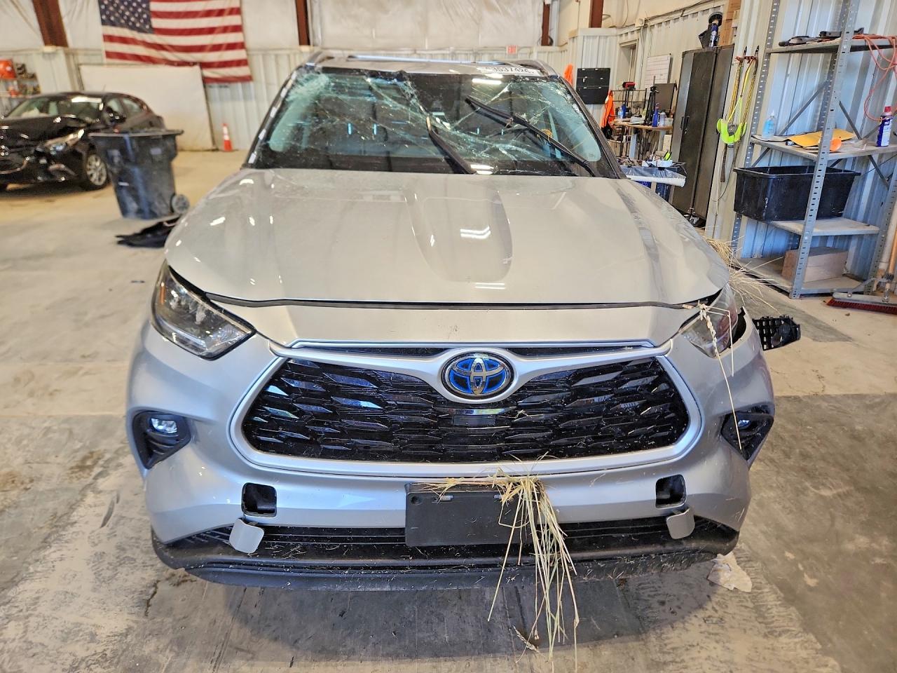 2021 TOYOTA HIGHLANDER HYBRID XLE — снимка 5