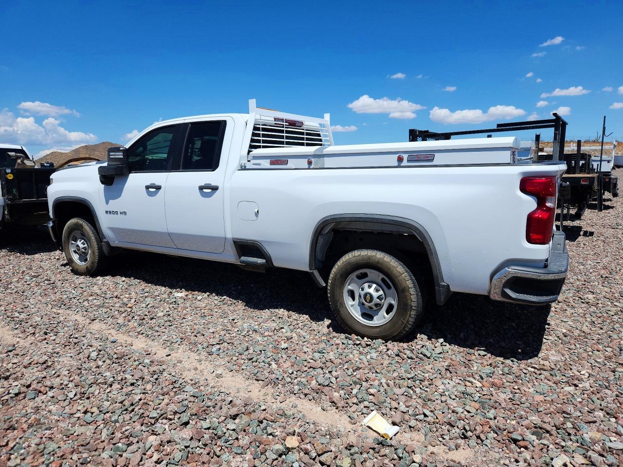 2022 CHEVROLET SILVERADO C2500 HEAVY DUTY — снимка 2
