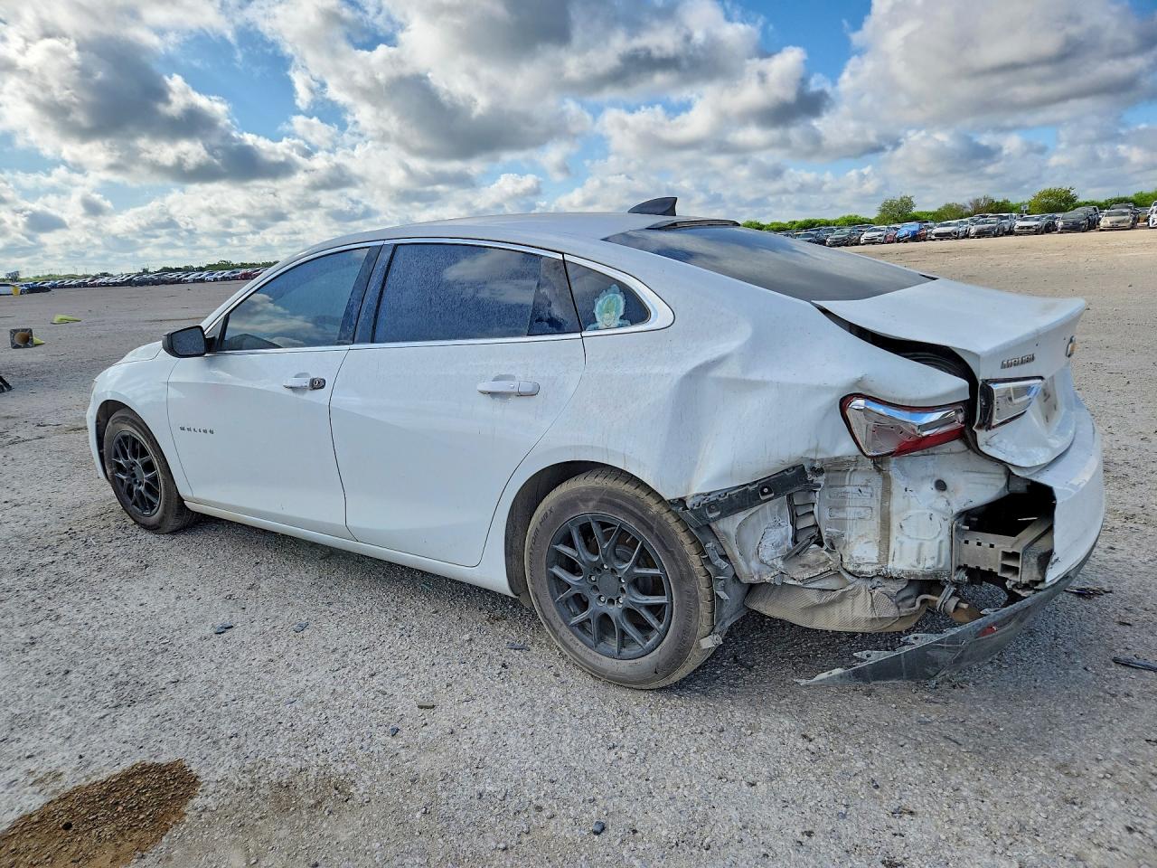 2016 CHEVROLET MALIBU LS — снимка 2