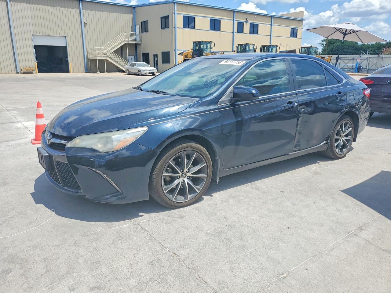 2015 TOYOTA CAMRY XSE
