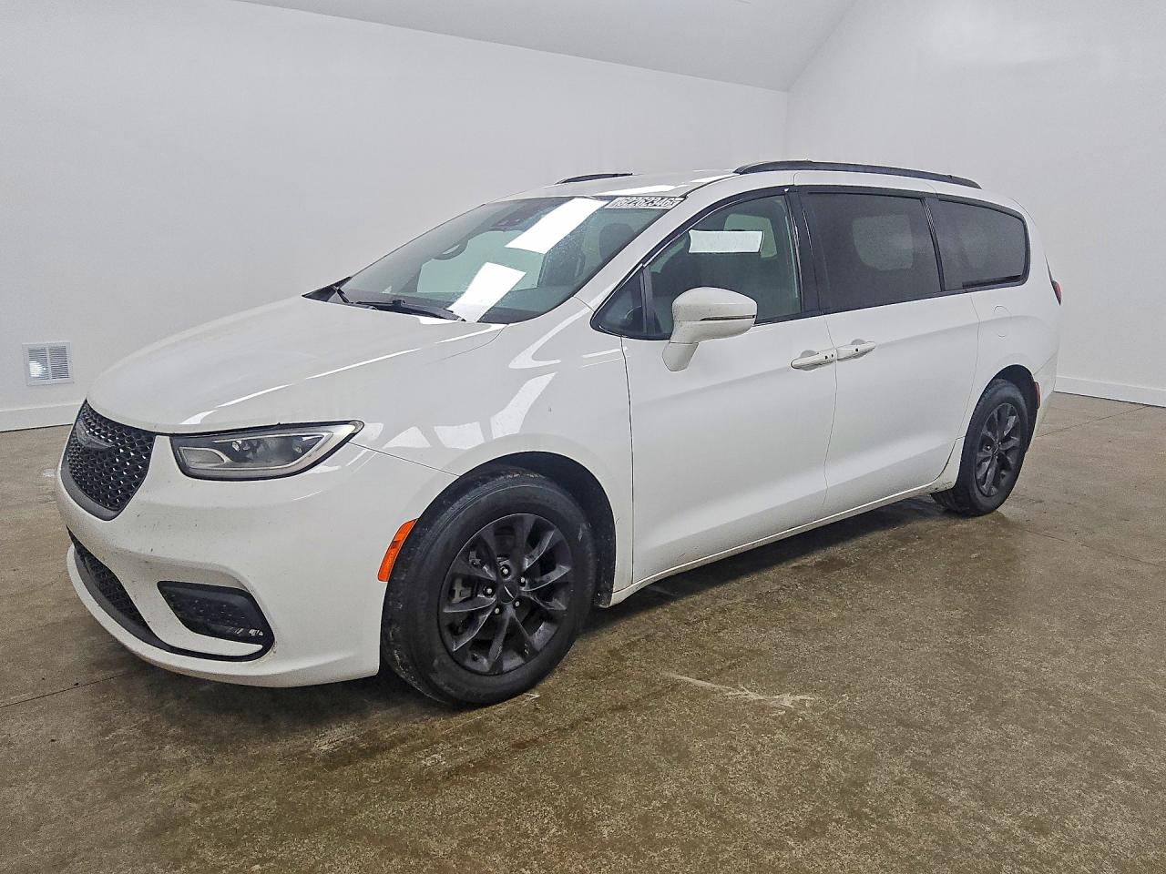 2021 CHRYSLER PACIFICA TOURING
