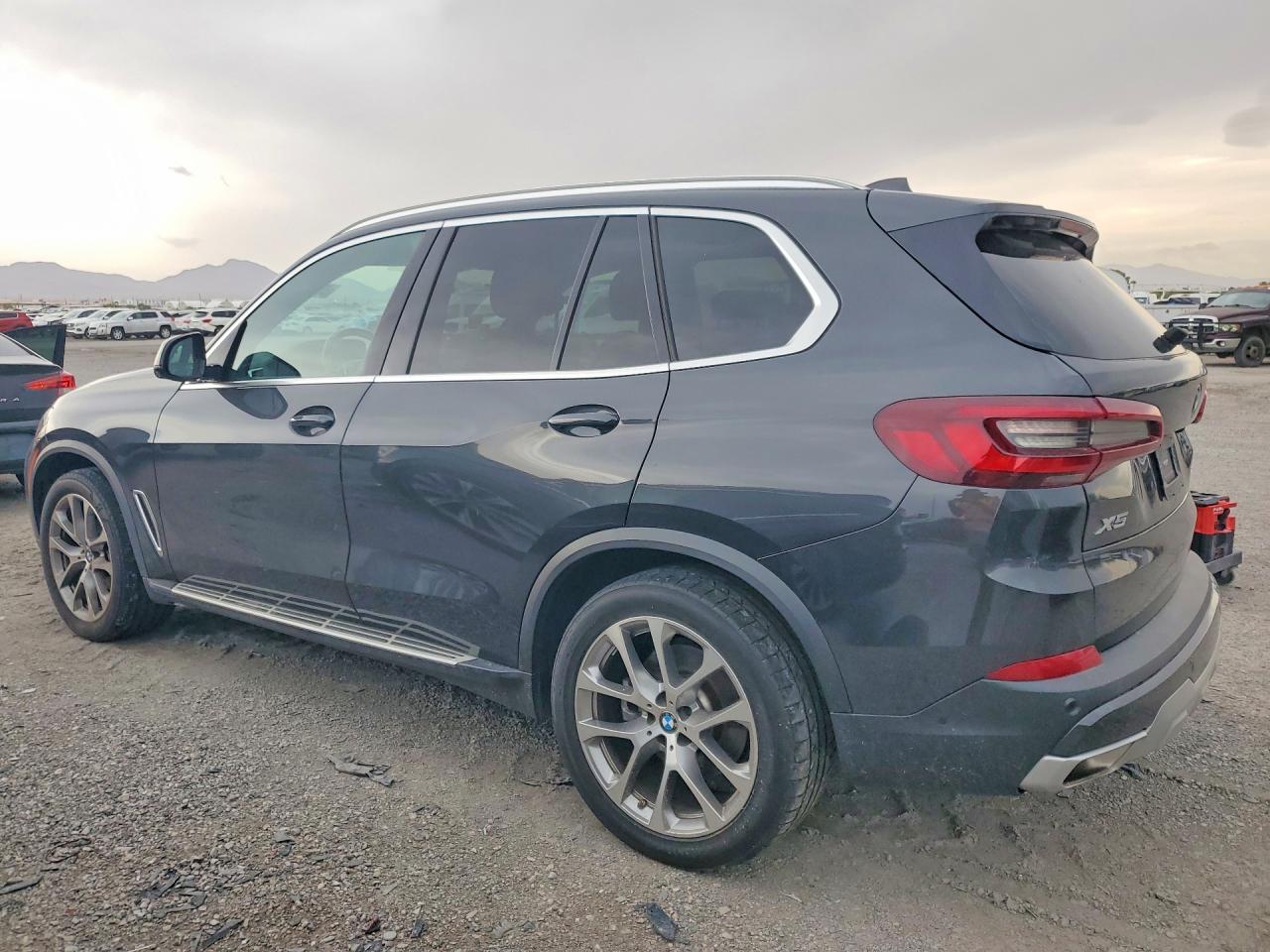 2023 BMW X5 SDRIVE 40I — снимка 2