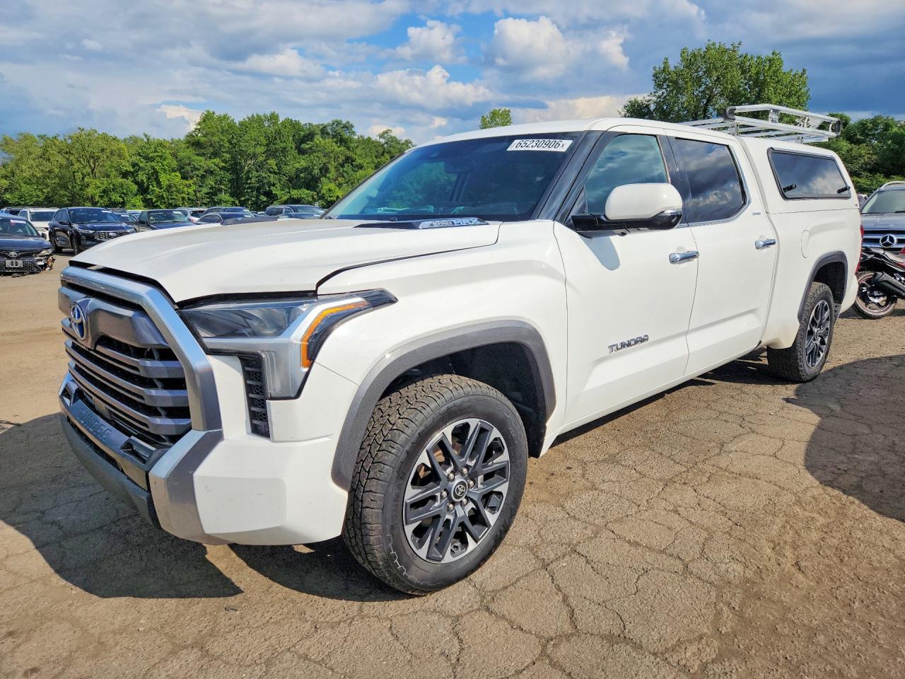 2022 TOYOTA TUNDRA CREWMAX LIMITED