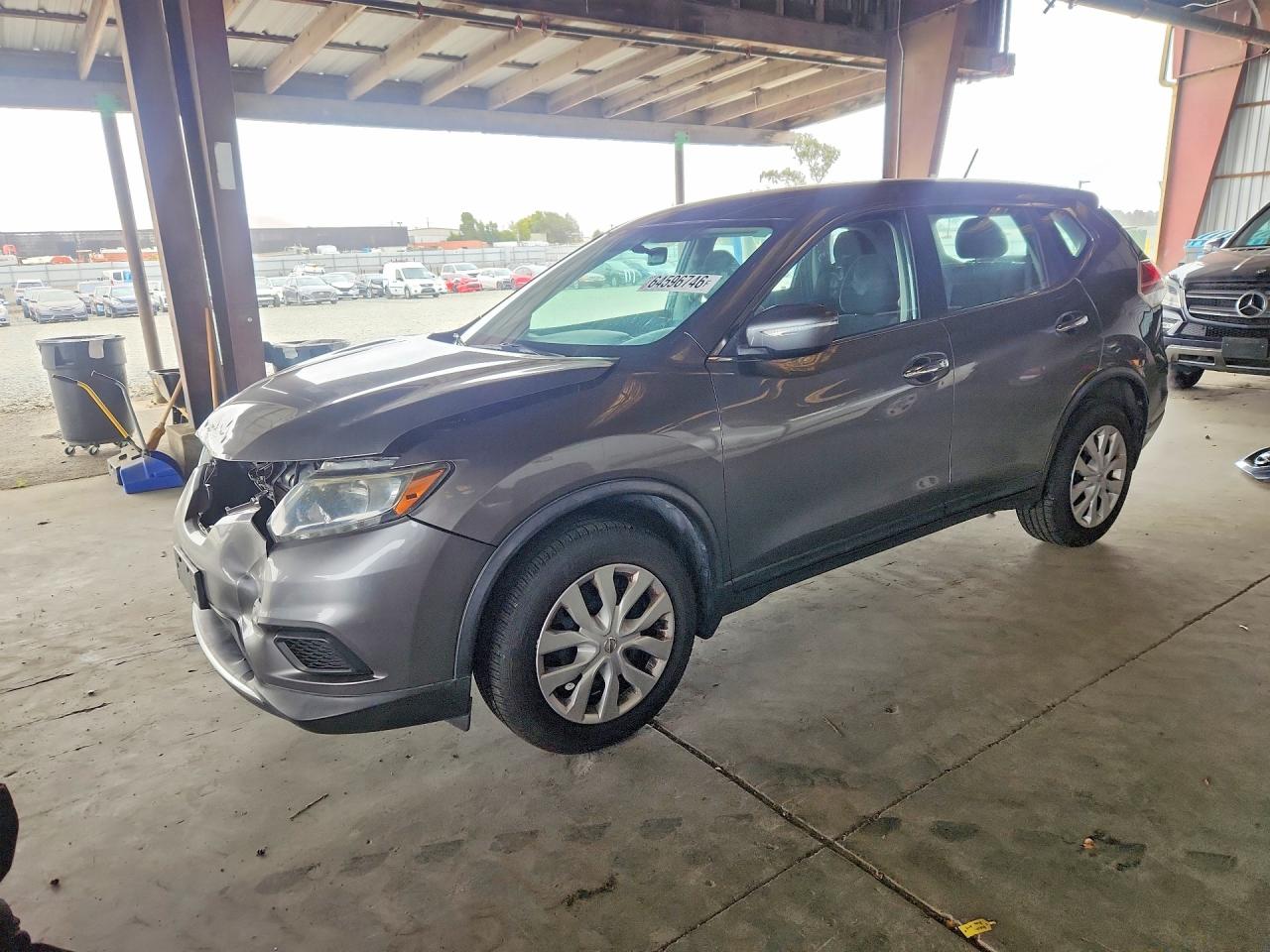 2015 NISSAN ROGUE S
