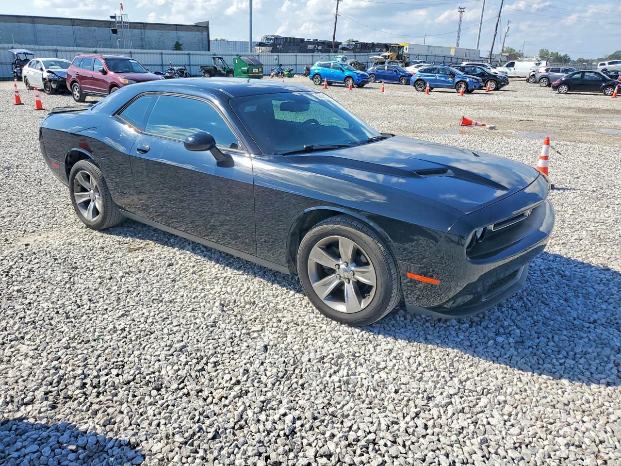 2015 DODGE CHALLENGER SXT — снимка 4