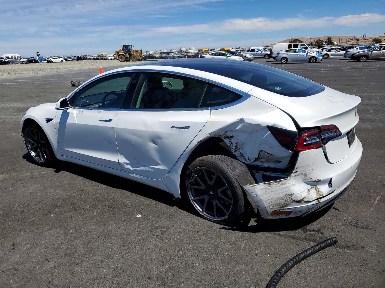 2020 TESLA MODEL 3 — снимка 2