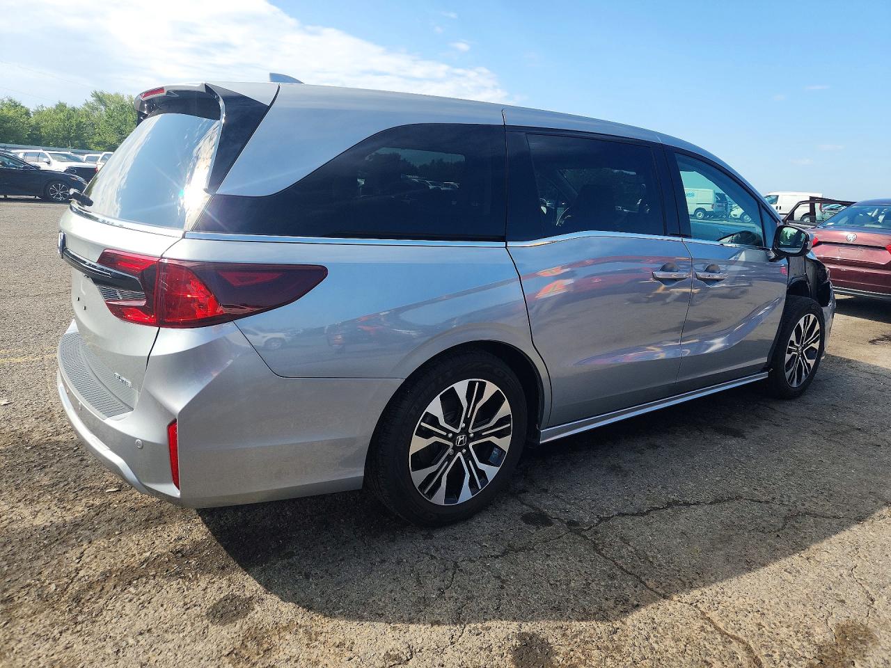 2025 HONDA ODYSSEY ELITE — снимка 3