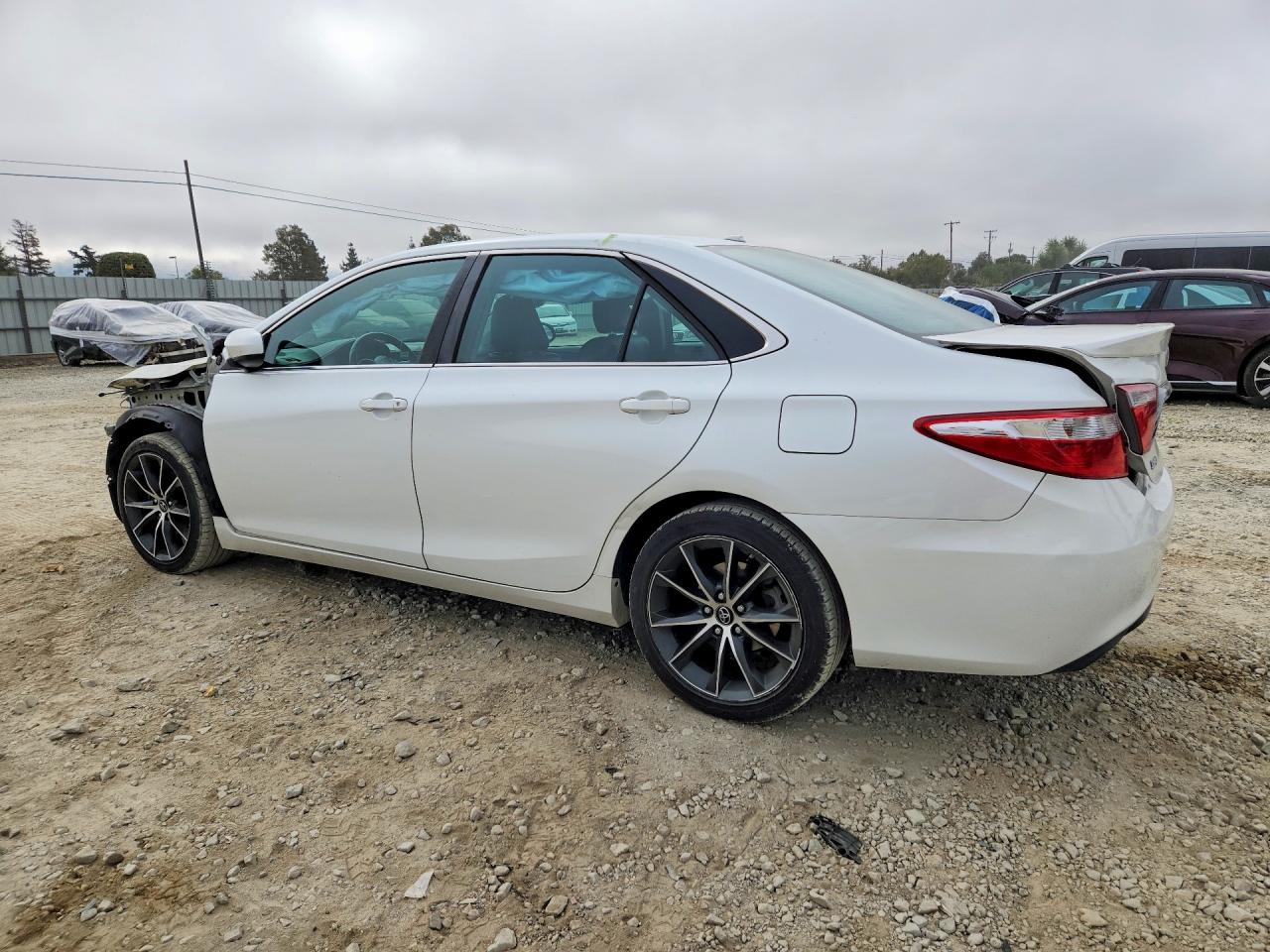 2016 TOYOTA CAMRY XSE — снимка 2