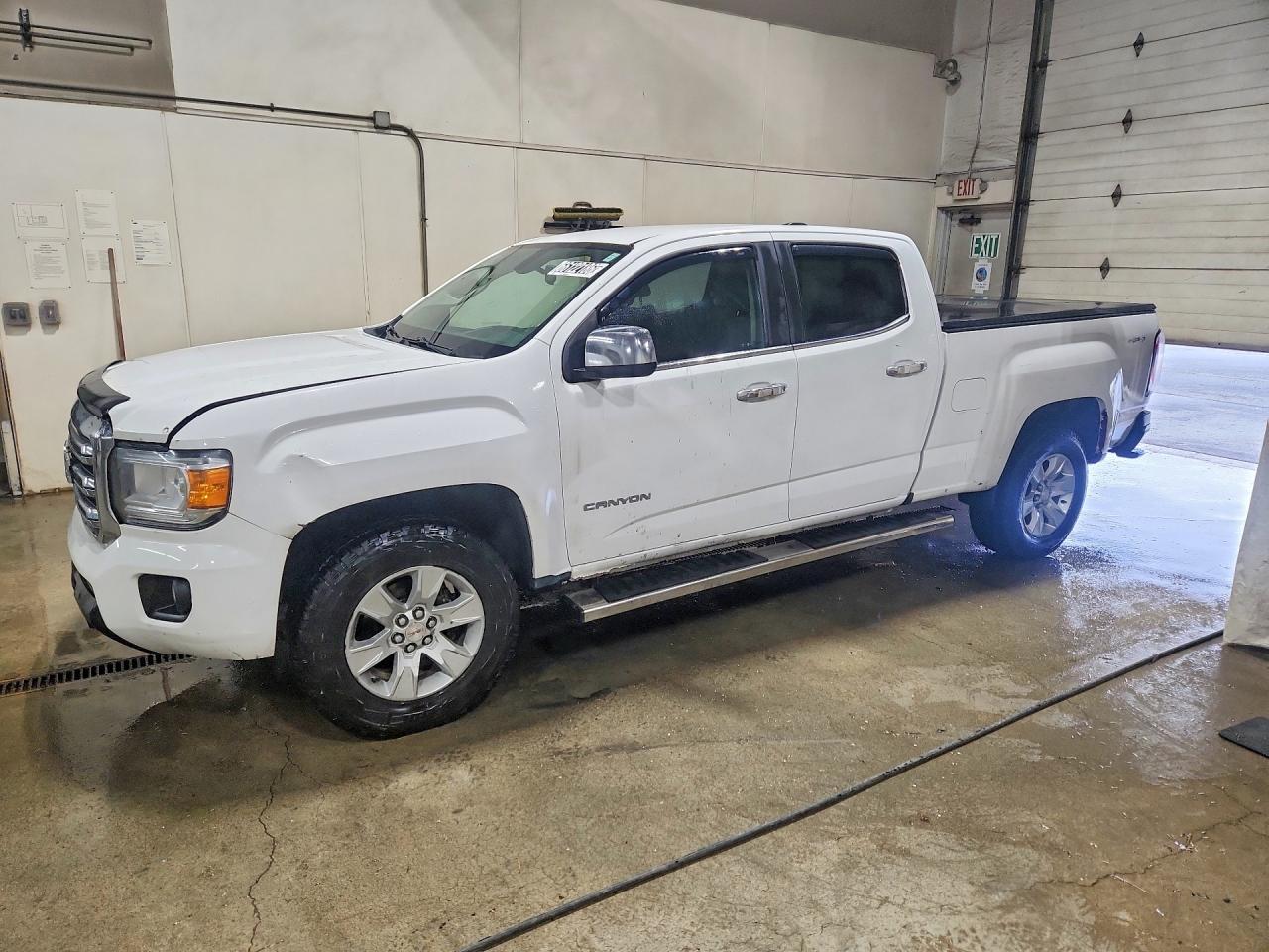 2017 GMC CANYON SLE